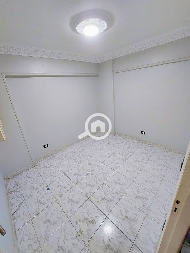 8 611651229_25673868355563580_2161295933129334099_n. jpg