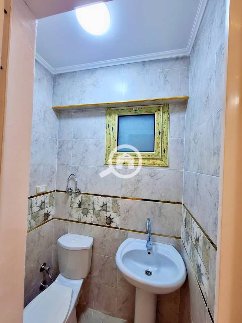 5 607608557_25632550566362026_8537205369187468018_n. jpg