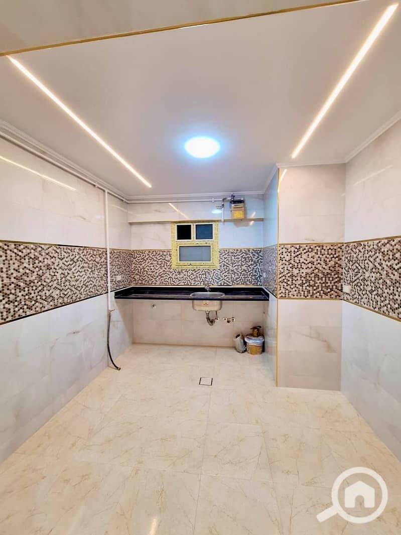 9 608718993_25632550063028743_9020019685711899815_n. jpg