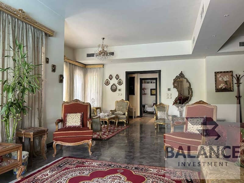 2 ee4eb818-587f-422c-89dd-f52c8f52e579. jpg