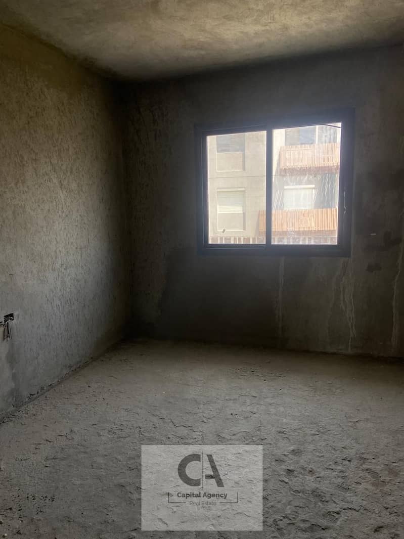 7 WhatsApp Image 2026-01-06 at 2.54. 25 PM. jpeg