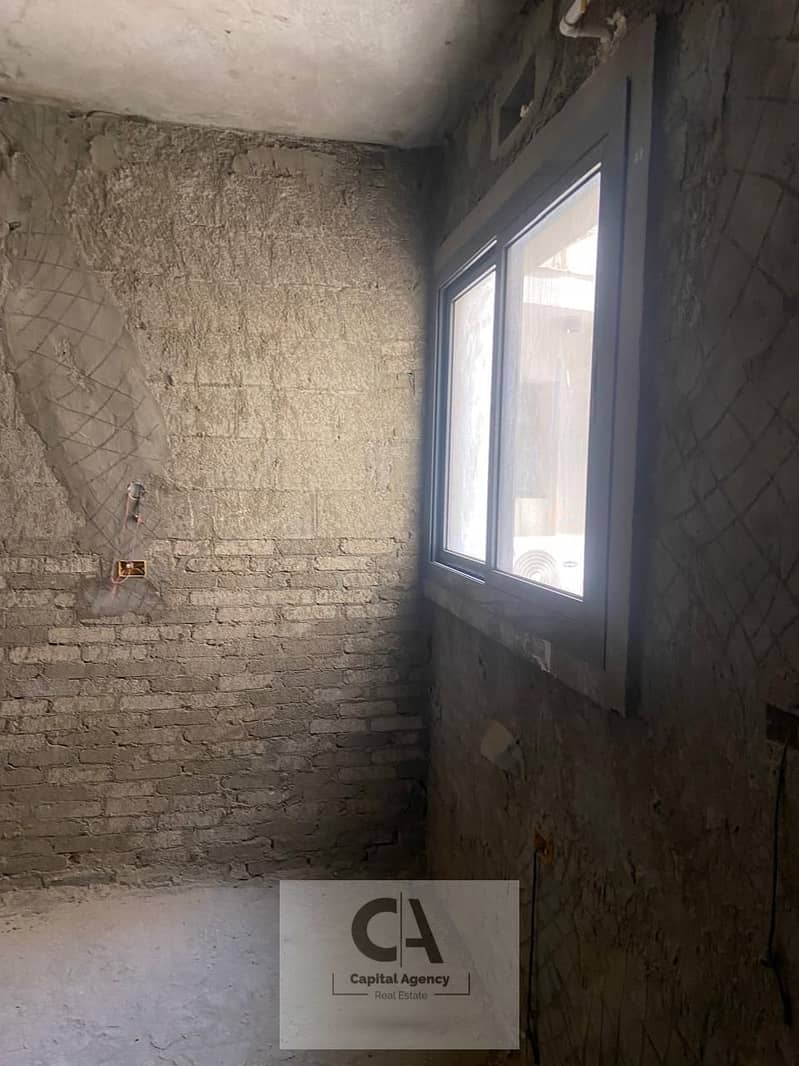 8 WhatsApp Image 2026-01-06 at 2.54. 27 PM (1). jpeg