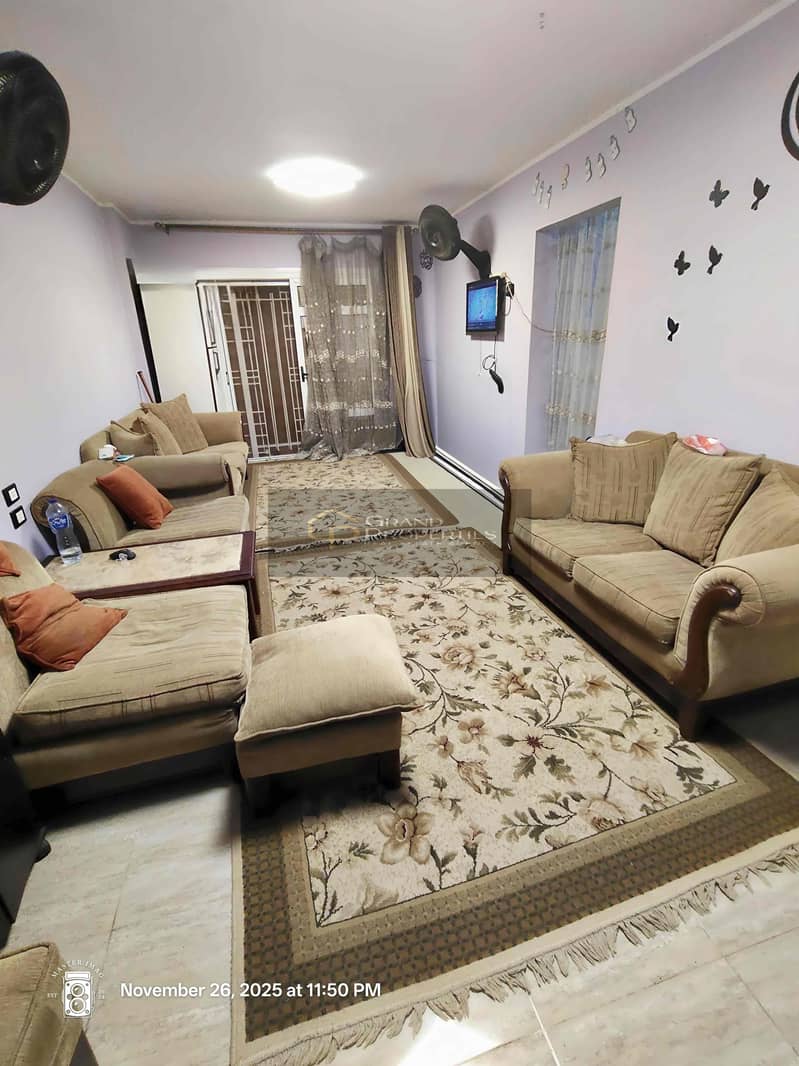 2 a60a72b2-f20d-4154-8e4b-61a01738aaa6. jpg