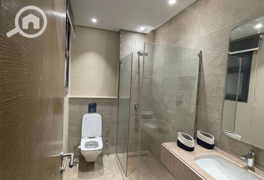 3 93a6f73e-473f-4075-83fa-8a96abcff60f. jpg