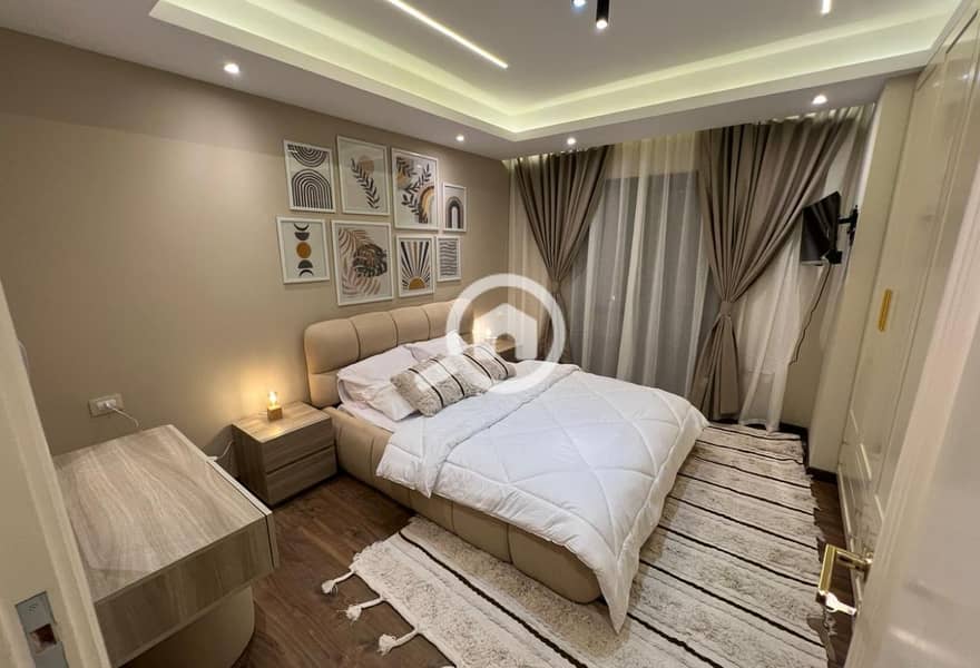 4 81b9a749-5803-48a4-8eae-0ebb53e49cf9. jpg