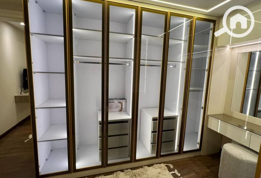 5 302da1f8-6288-448a-b417-e88902e8678c. jpg