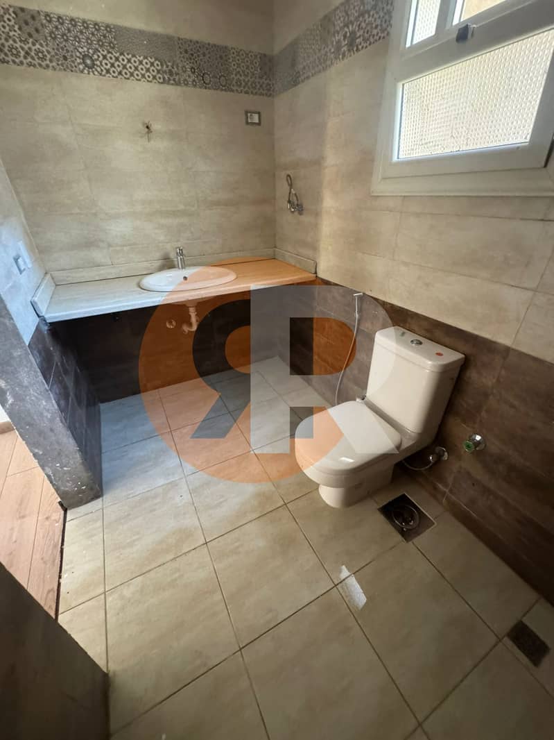 4 WhatsApp Image 2025-11-28 at 3.45. 02 PM (1). jpeg