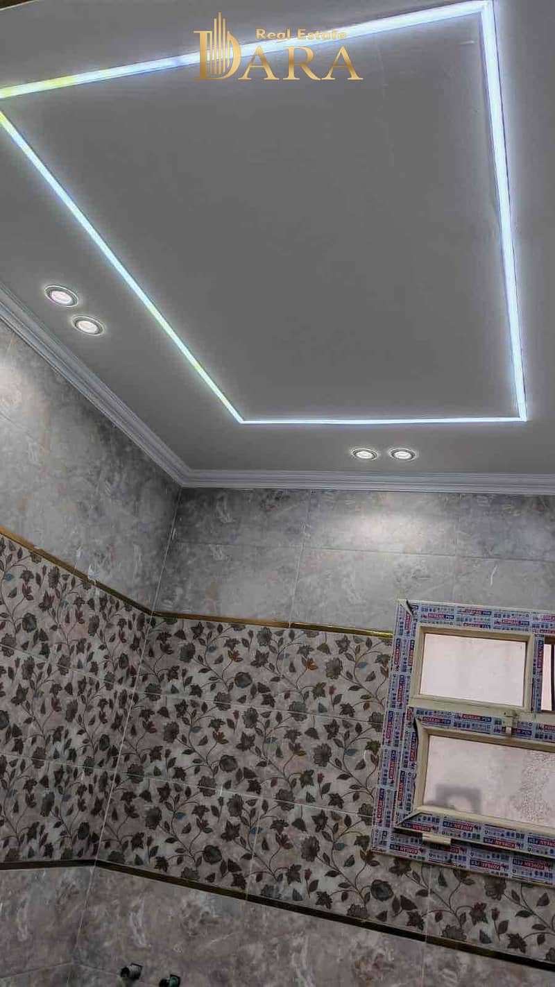 7 5ad01754-9e9a-4c77-adad-38097f0ce112. jpg