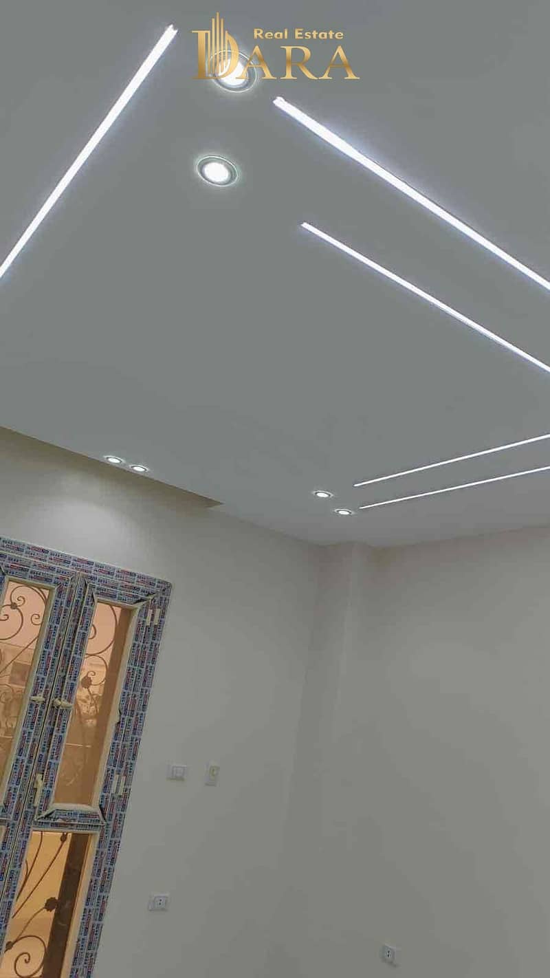 10 cbf8ad8b-5f7c-41d9-b9ae-6a5b167e9bb0. jpg