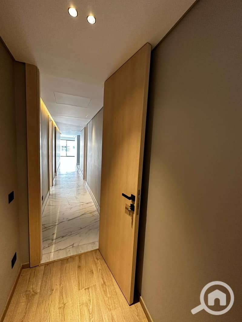 7 WhatsApp Image 2026-01-08 at 9.50. 03 AM (1). jpeg