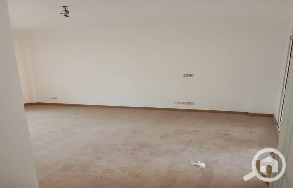 6 97d2d4aa-2d4f-40ca-ab22-c596062c9ccd. jpg