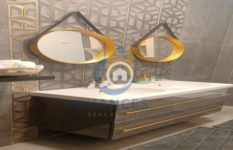 5 WhatsApp-Image-2025-11-09-at-5.47. 43-PM-2. jpg