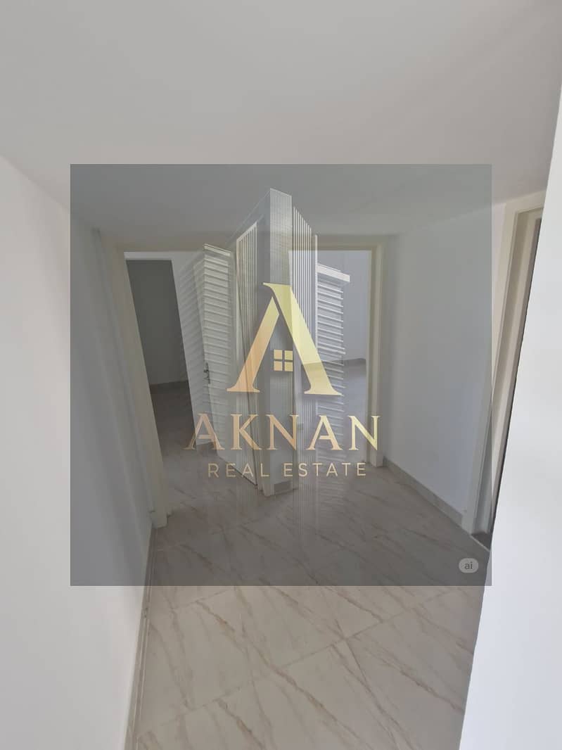 4 WhatsApp Image 2026-01-08 at 11.29. 39 AM (1). jpeg