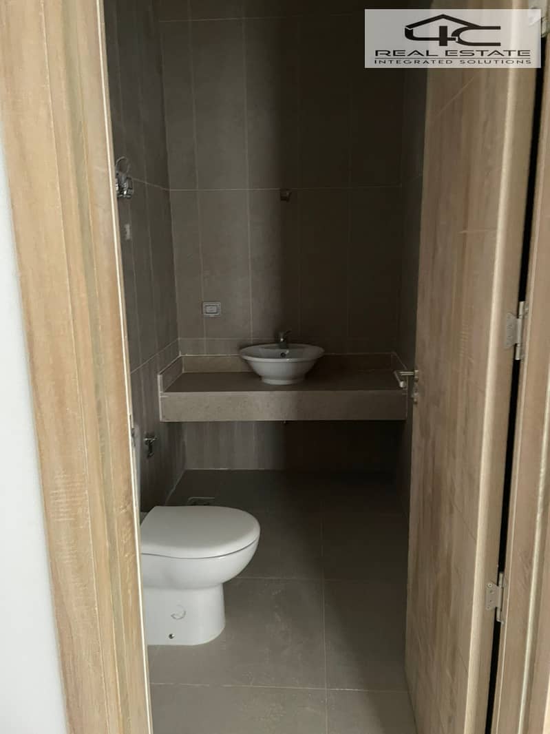 11 WhatsApp Image 2026-01-07 at 1.56. 35 PM. jpeg