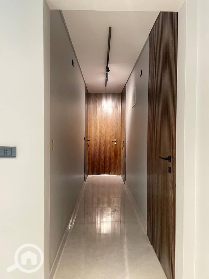 6 7fcd2b41-ba44-40fc-bf33-712b4f925999. jfif. jpg