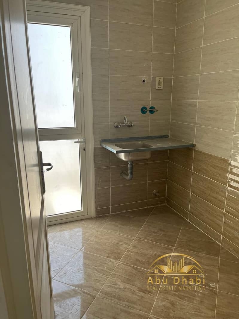 3 0ce65ca3-c4a8-46f3-8534-8a115da7cbc8. jpg