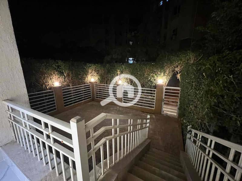 10 5c24b7ba-0b86-4699-affa-747733be443e. jpg