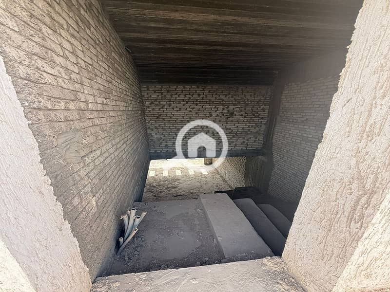 5 9edf6ac9-37f5-43d0-9015-428059a7a390. jpeg