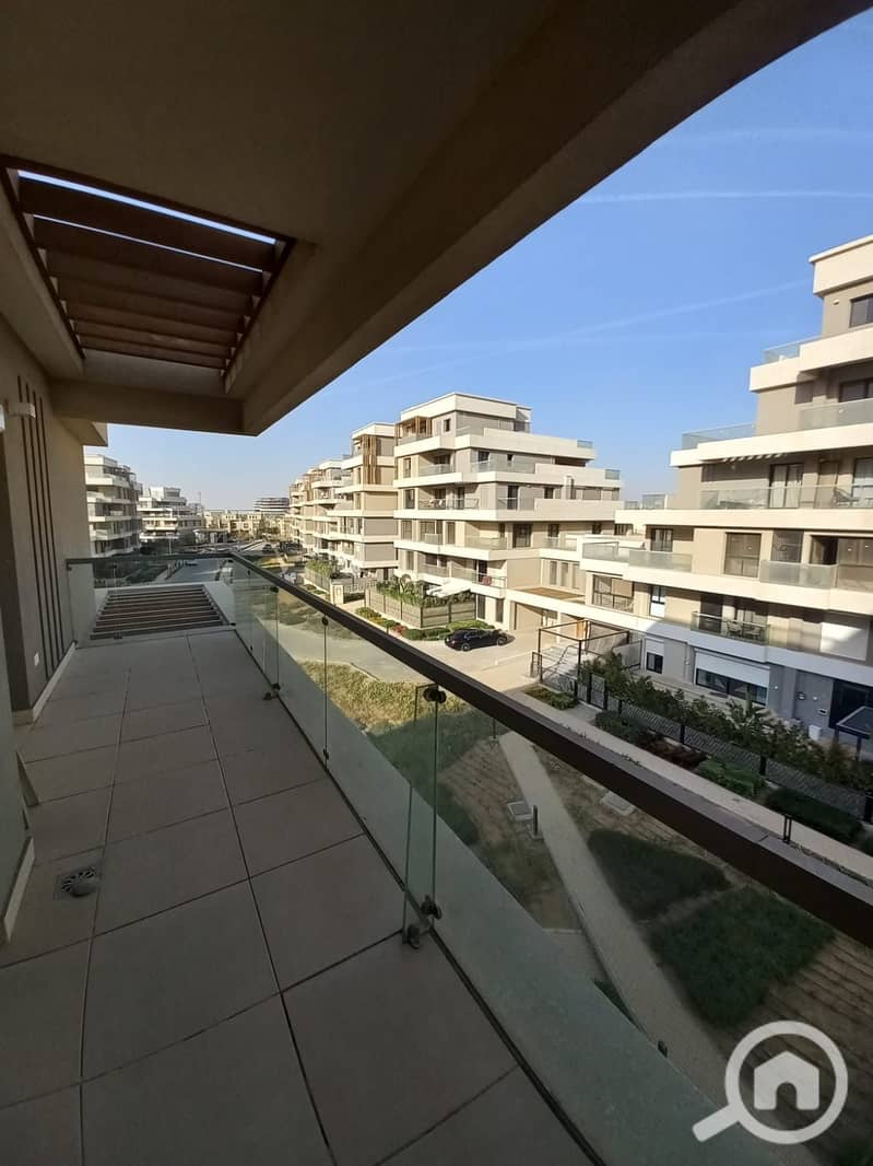 8 fbe3015e-27b1-4d84-83b1-86f908816013. jpeg