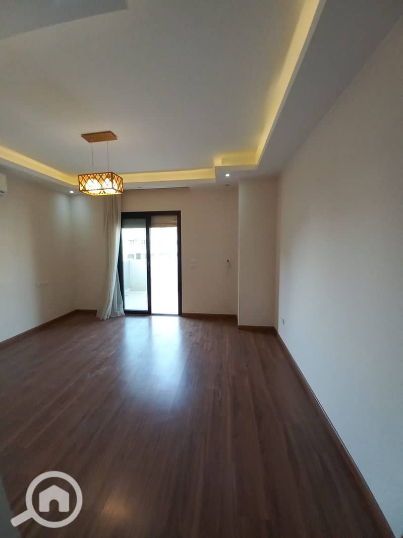 12 20ea057e-47cd-49ce-83ac-d803fc16da6a. jpeg