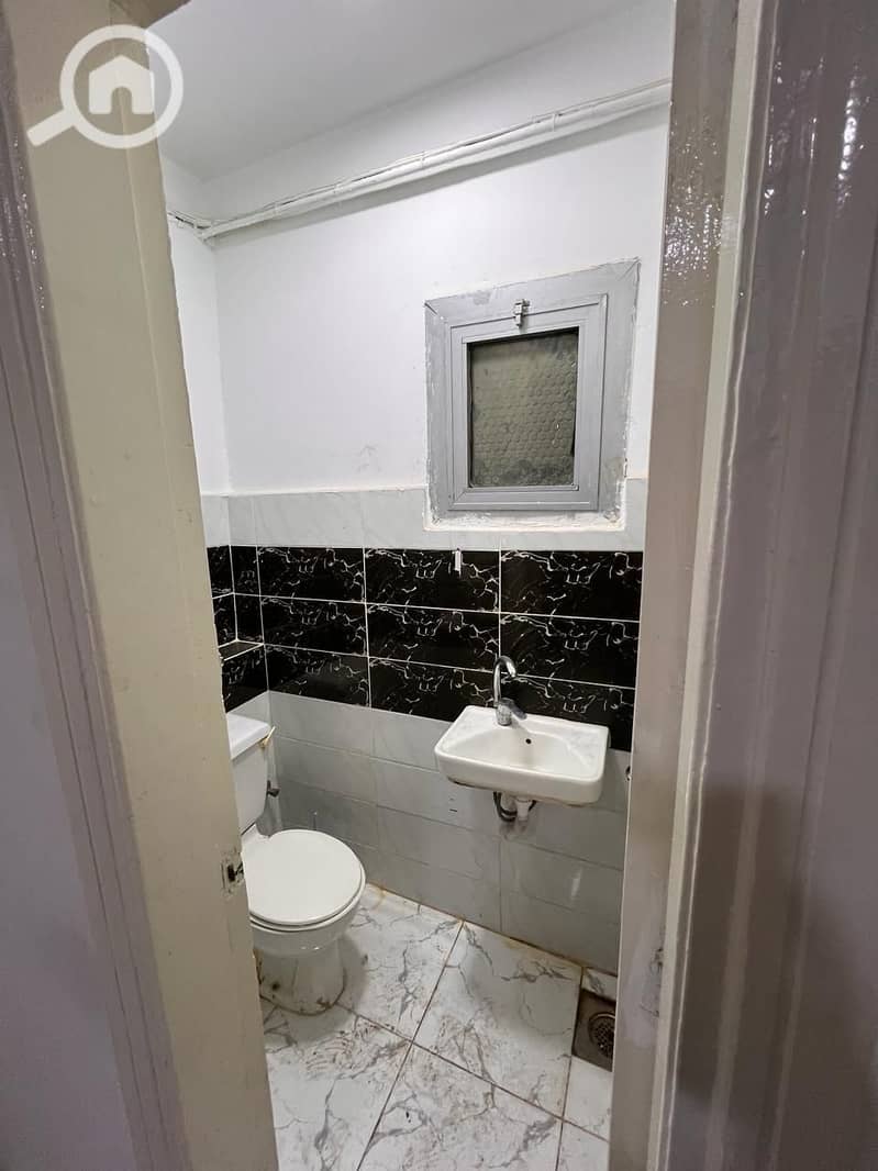 8 WhatsApp Image 2025-12-06 at 11.28. 20 AM. jpeg