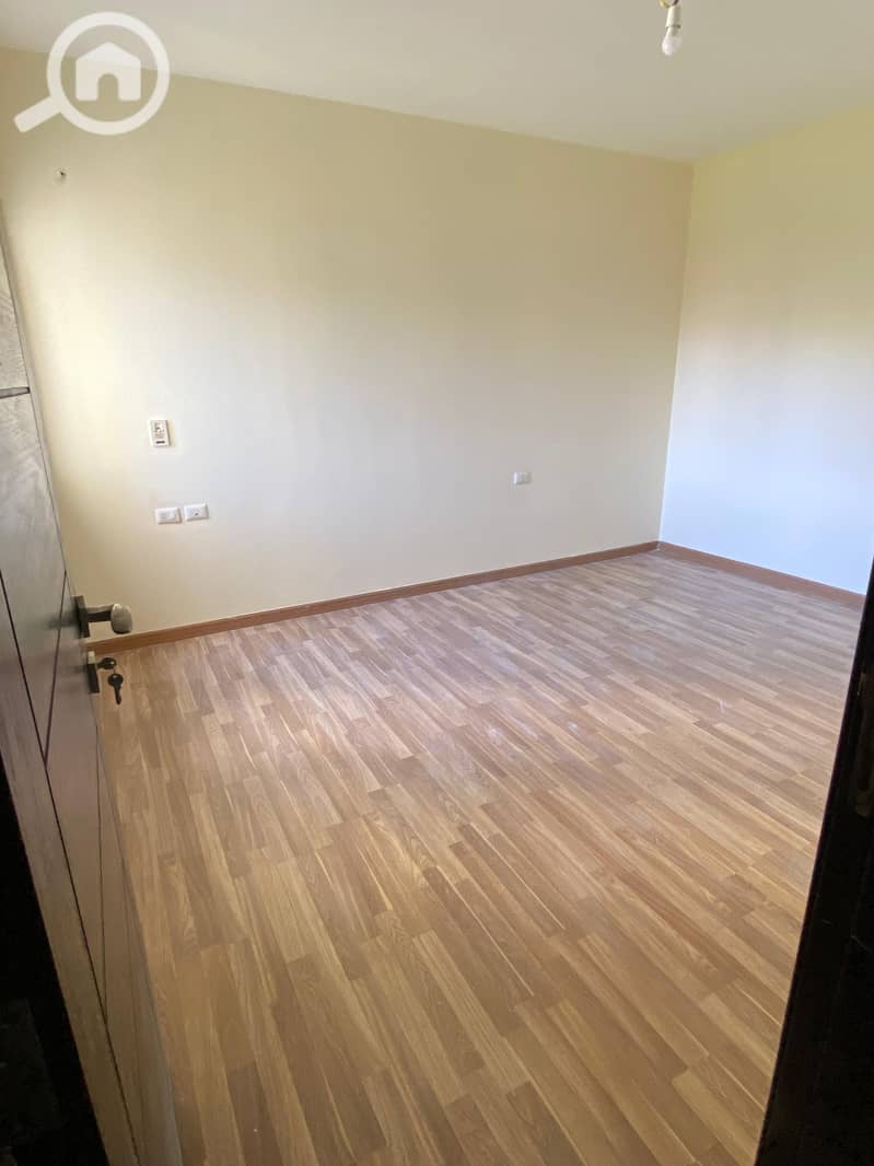 5 WhatsApp Image 2026-01-06 at 5.27. 43 PM (1). jpeg