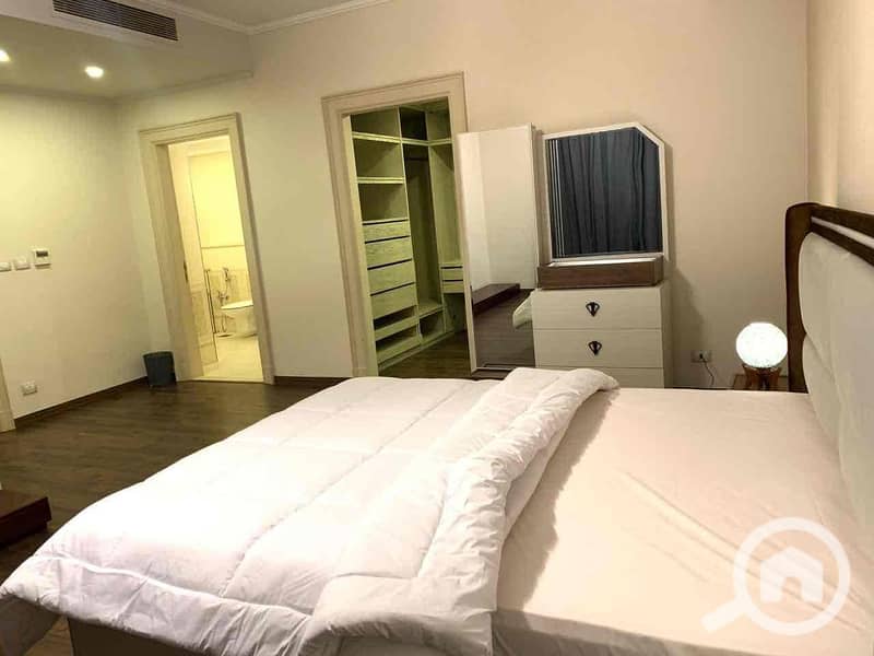 22 1d14a8ab-da1a-4298-914b-4f3795fae456. jpg