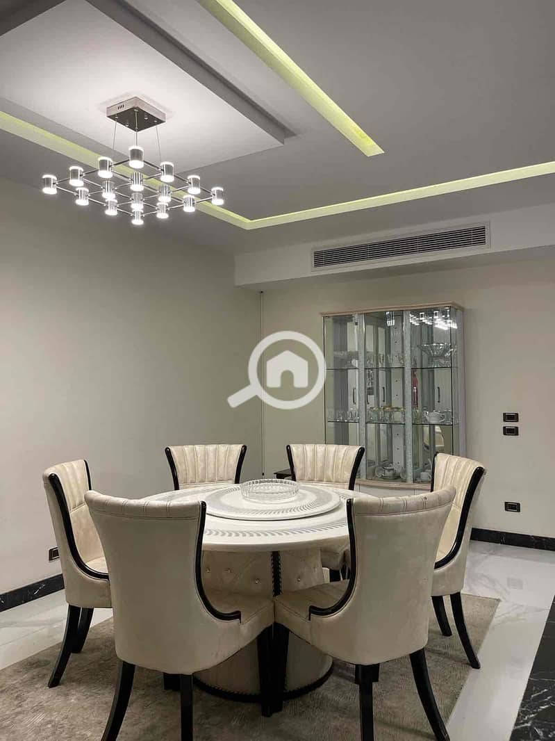 6 87561cfe-812d-4aab-a8b2-fc7f9bbf2dde. jpg