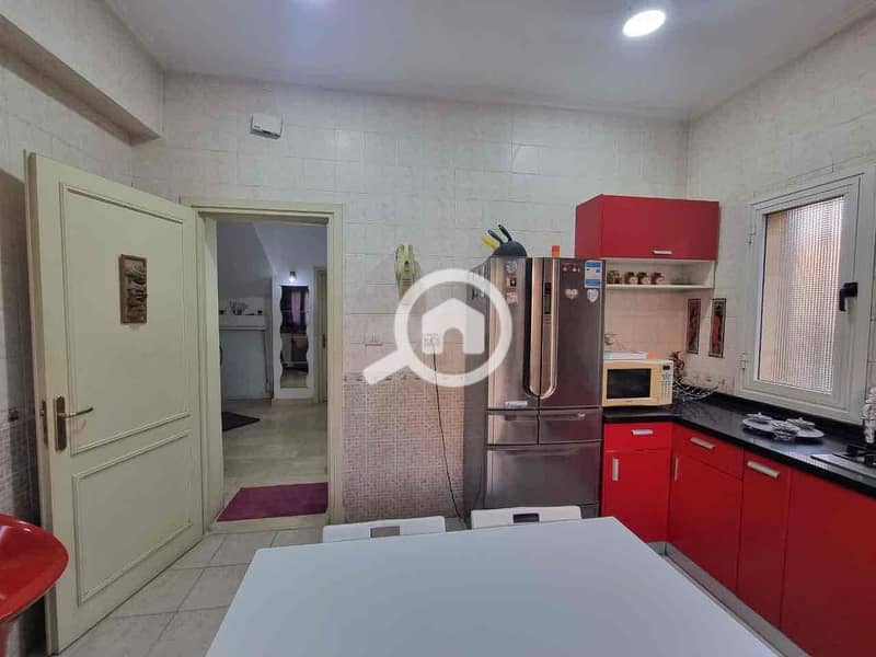 26 4d7cc26b-5710-49bd-873d-21e521ee4196. jpg