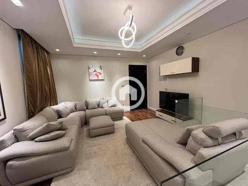 3 e3f77a45-1383-4785-932a-bb87ed195bf9. jpg