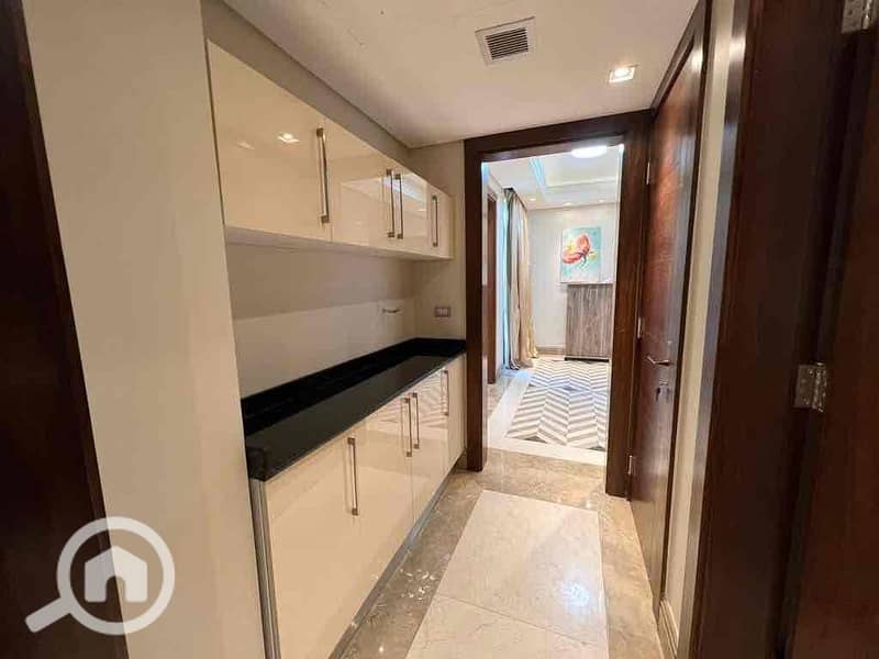 16 895a302e-0d8d-4074-8096-d410cd539a5b. jpg