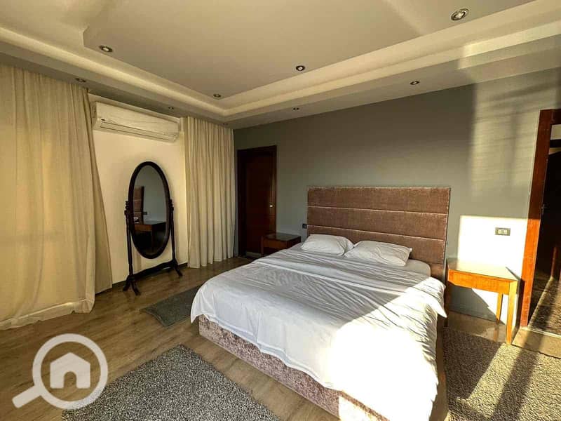 8 5f51fe0d-80cd-427e-aa7b-53146ce25e0b. jpg