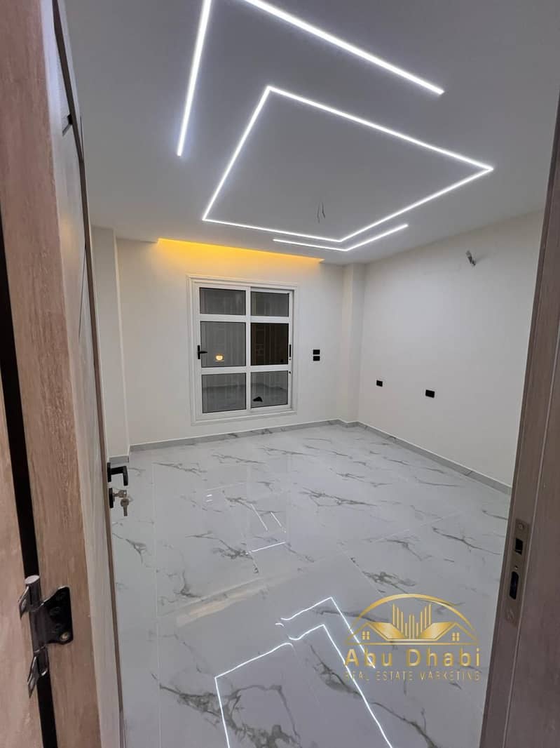 2 4cb69646-ae48-4dd0-86af-1b31958280a3. jpg