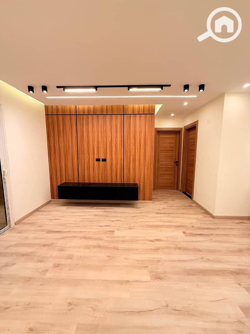 2 WhatsApp Image 2026-01-08 at 08.03. 10 (1). jpeg