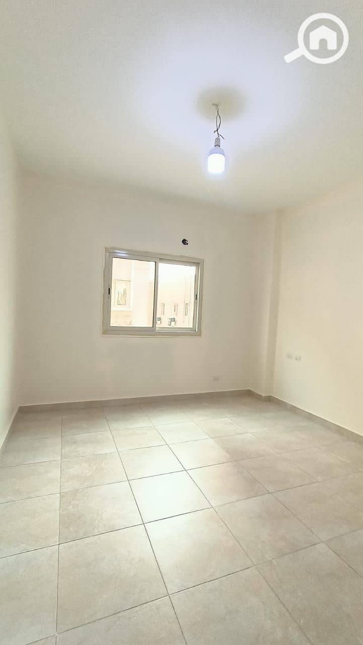 12 WhatsApp Image 2025-12-21 at 10.44. 19 PM. jpeg