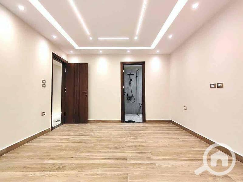 7 051606ec-1a8f-4b2c-a983-6a8e4f5be7f8. jpg