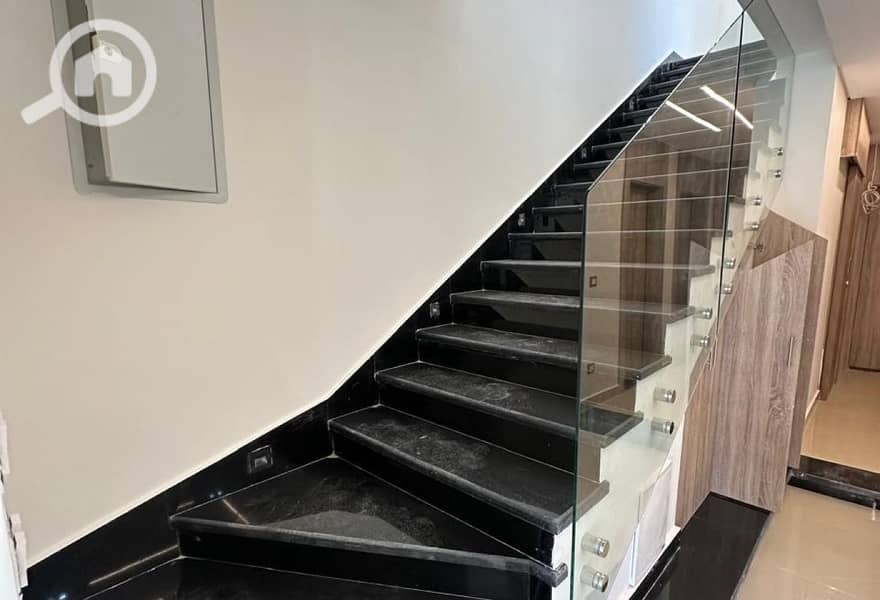 12 original (11). jpg