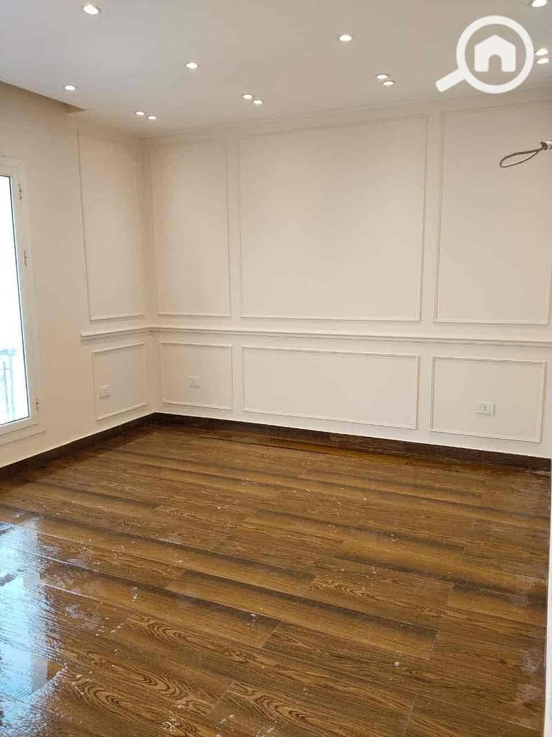 21 bbda541e-6130-41b3-b8a3-7a3b5cc87dc4. jpg