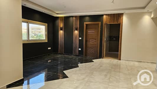 شقة 4 غرف نوم للايجار في القاهرة الجديدة، القاهرة - WhatsApp Image 2026-01-09 at 7.07. 59 PM (1). jpeg