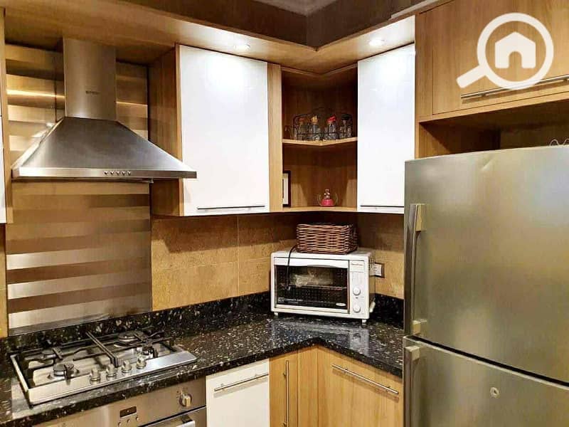 5 9932901a-7b22-40e2-b76b-2c886bb1782b. jpg