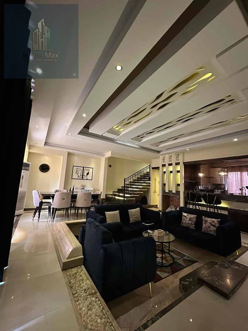 5 34b09383-8761-448c-8621-8787954ef26a. jpg