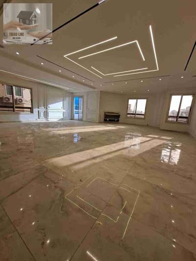 4 Bedroom Flat for Sale in Mohandessin, Giza - 1000808075. jpg