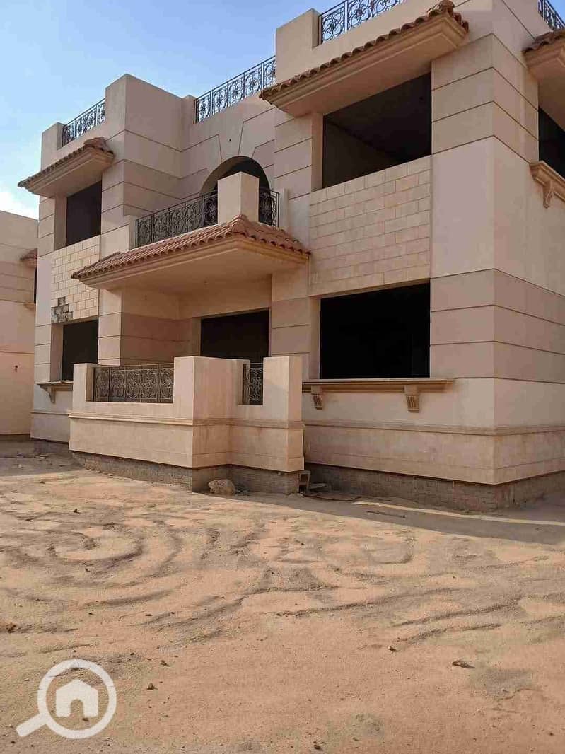 8 FB_IMG_1765130223010. jpg