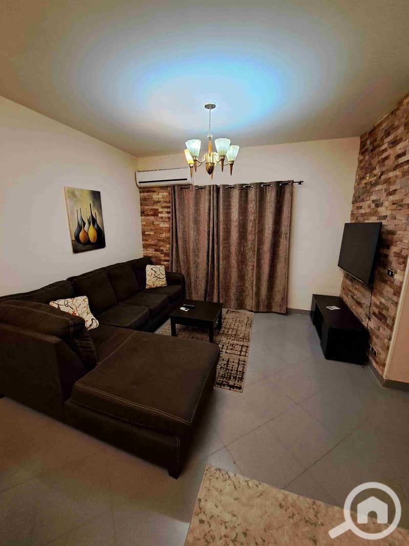 3 20250211_202202. jpg