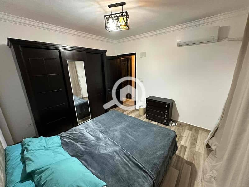 4 f2766c81-bf2a-4963-8f6f-56a36c2196fe. jpg