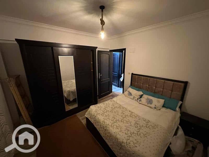 7 6eb4bdd9-8f9c-4725-9ca3-0ac4e309d7dc. jpg