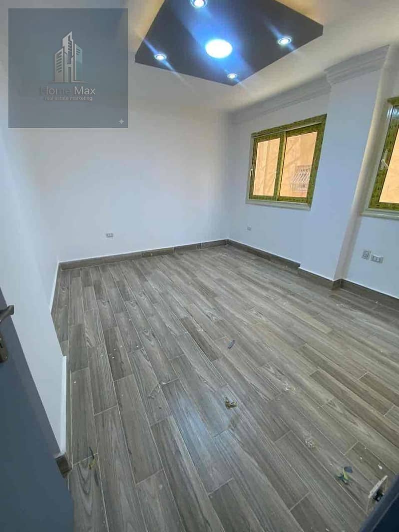 2 4d031f0d-aae2-48cc-b01f-19b8886529d5. jpg