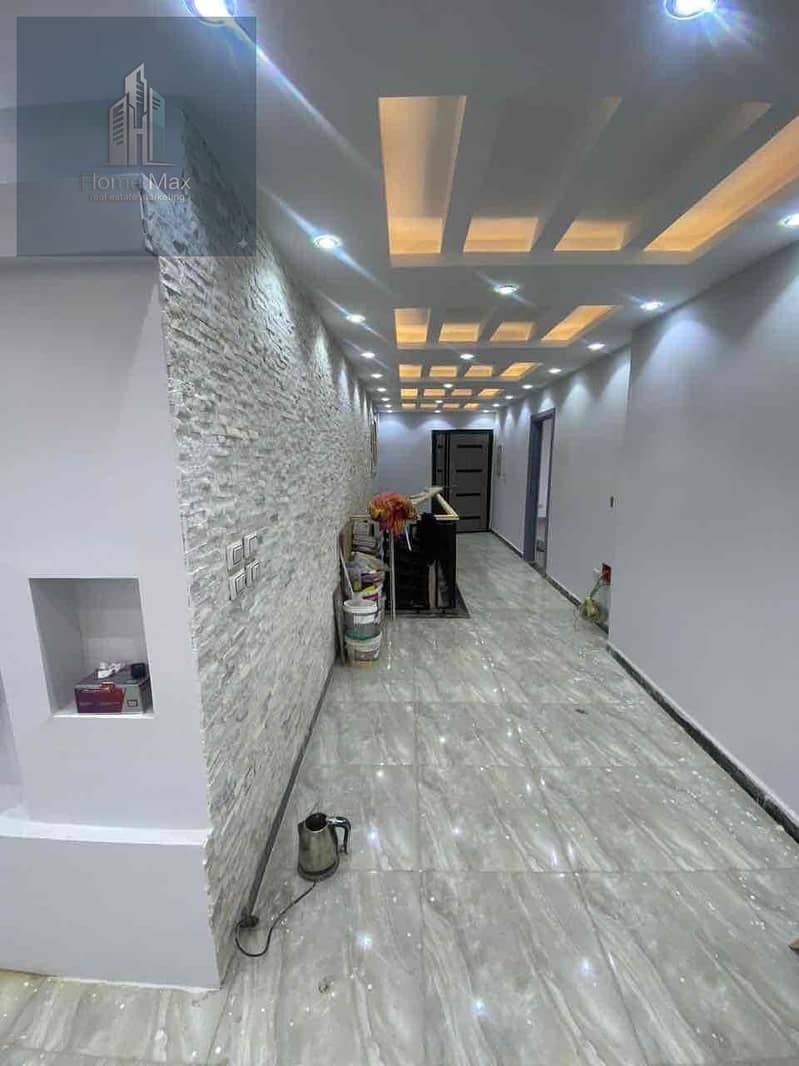 8 deb3a8dc-5183-4e33-b592-957edda8947e. jpg