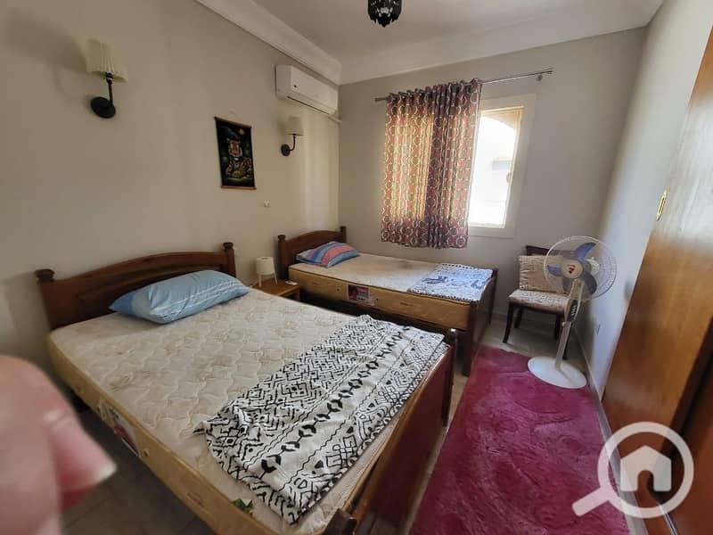 3 c47d7347-77d2-401c-b763-d41533eecf8b. jpg