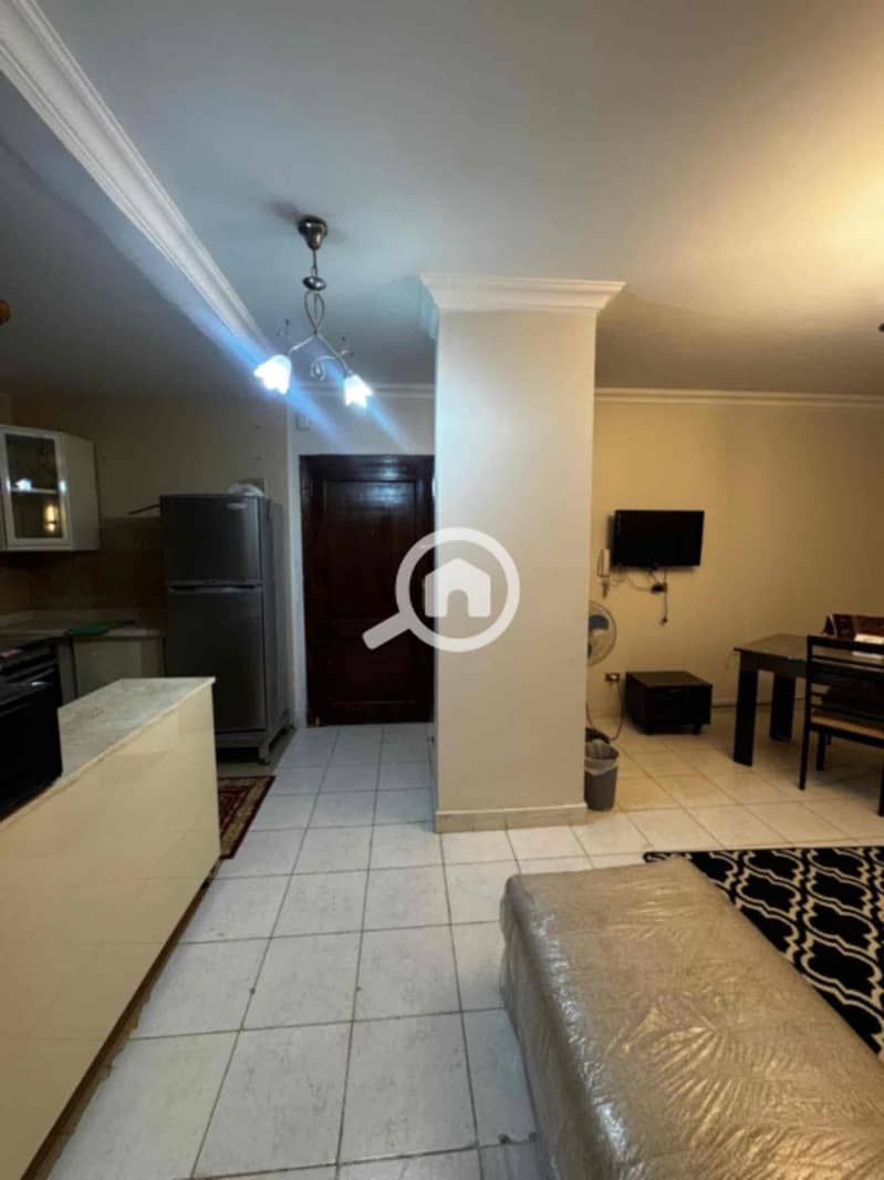 4 7d2d285f-03ff-468f-9dd8-a2eb905c9068. jpg